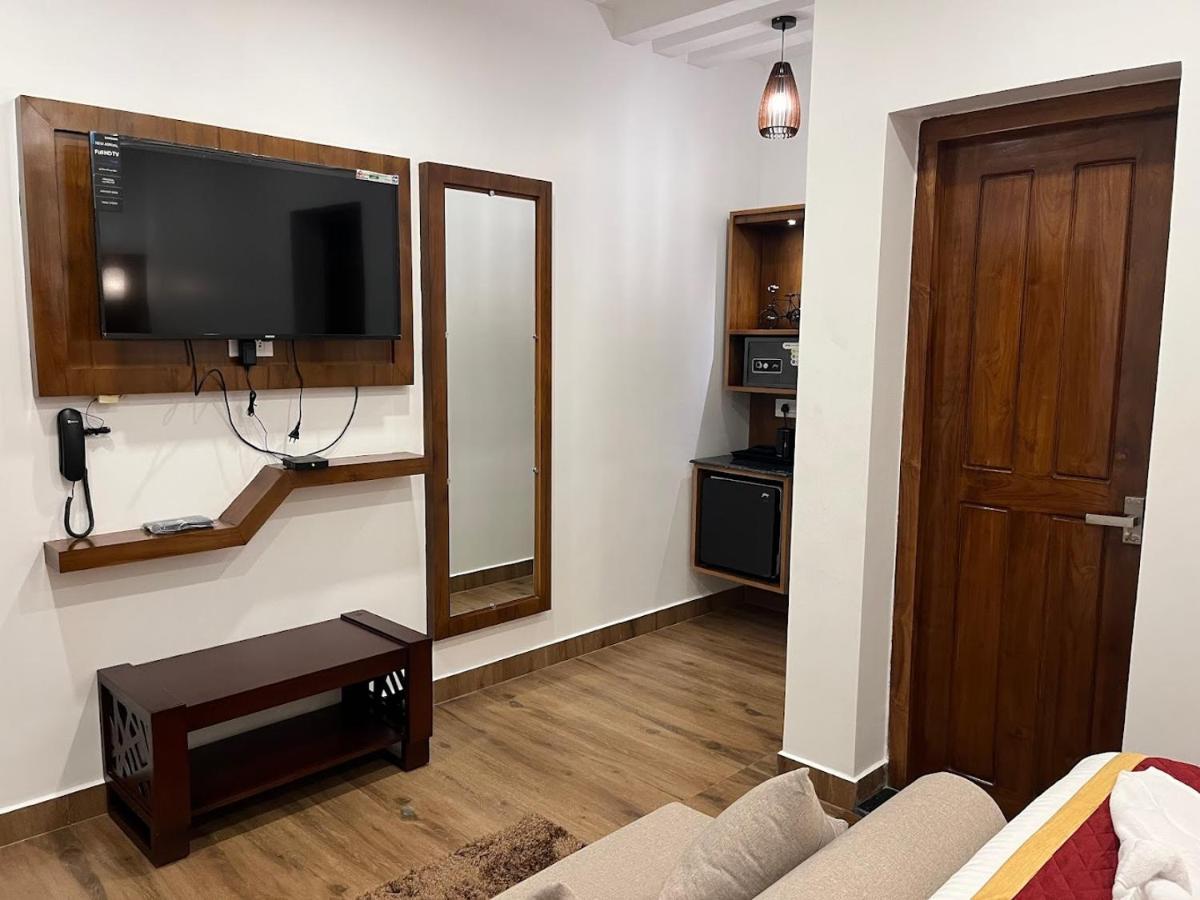 Grb Resort Tiruchchendūr Exterior foto