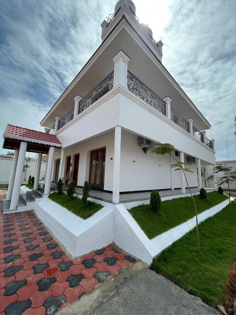 Grb Resort Tiruchchendūr Exterior foto