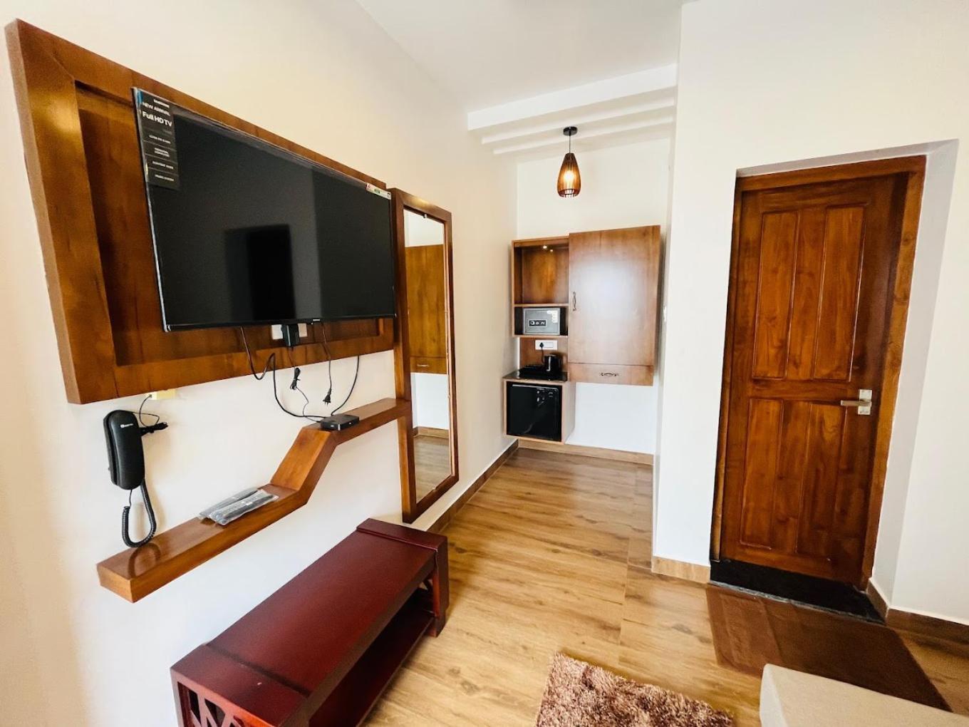 Grb Resort Tiruchchendūr Exterior foto